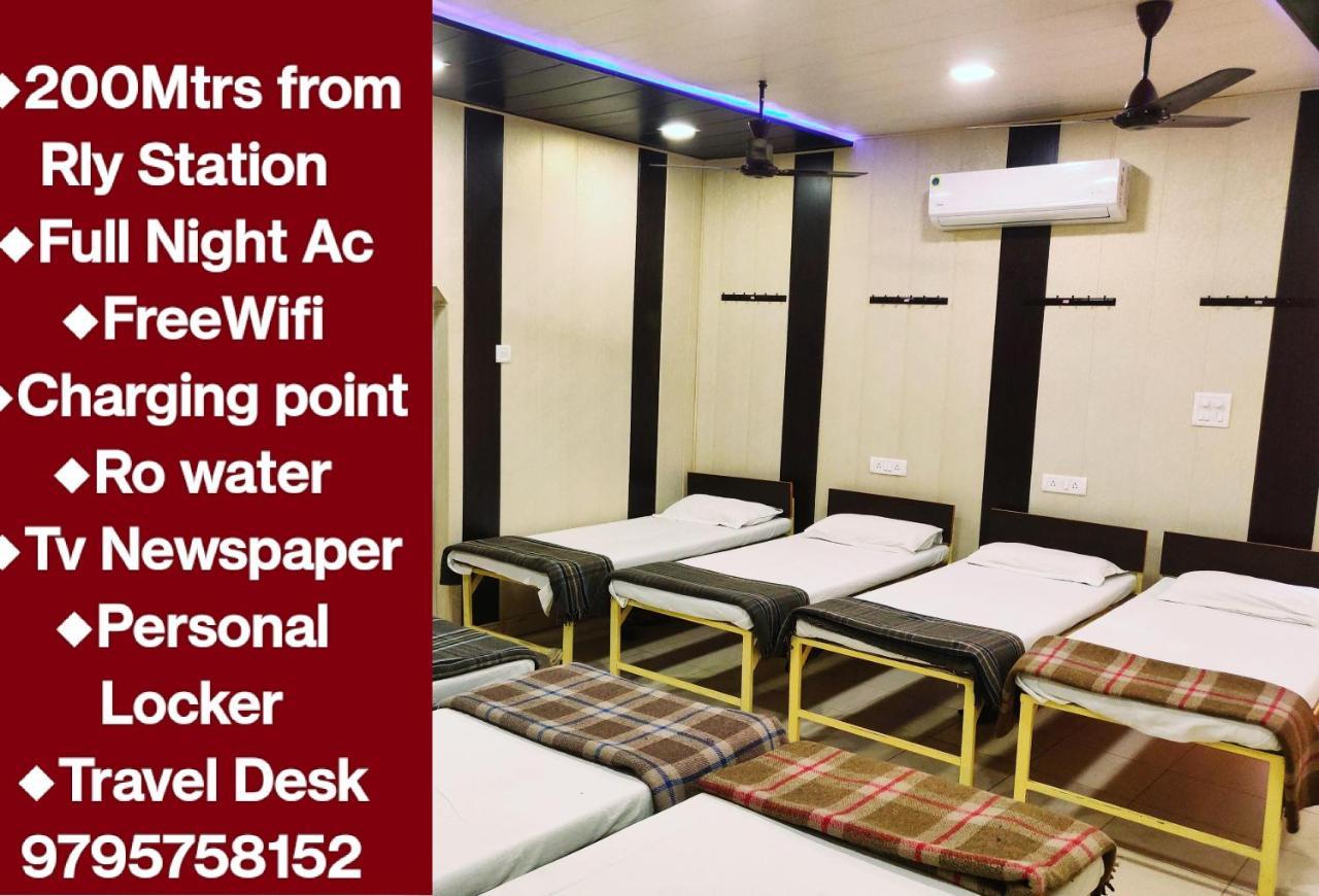 Roop Guest House Lucknow Exterior photo